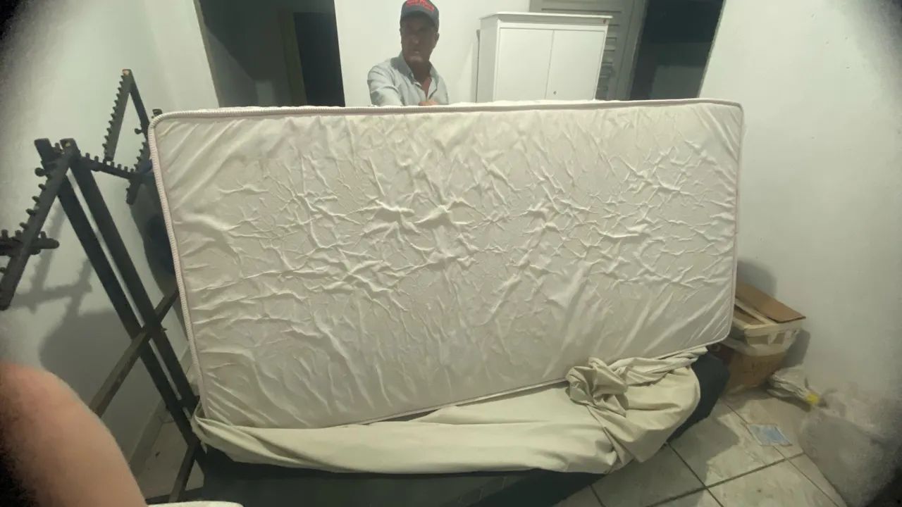 Colchão solteirão + base  - Foto 5