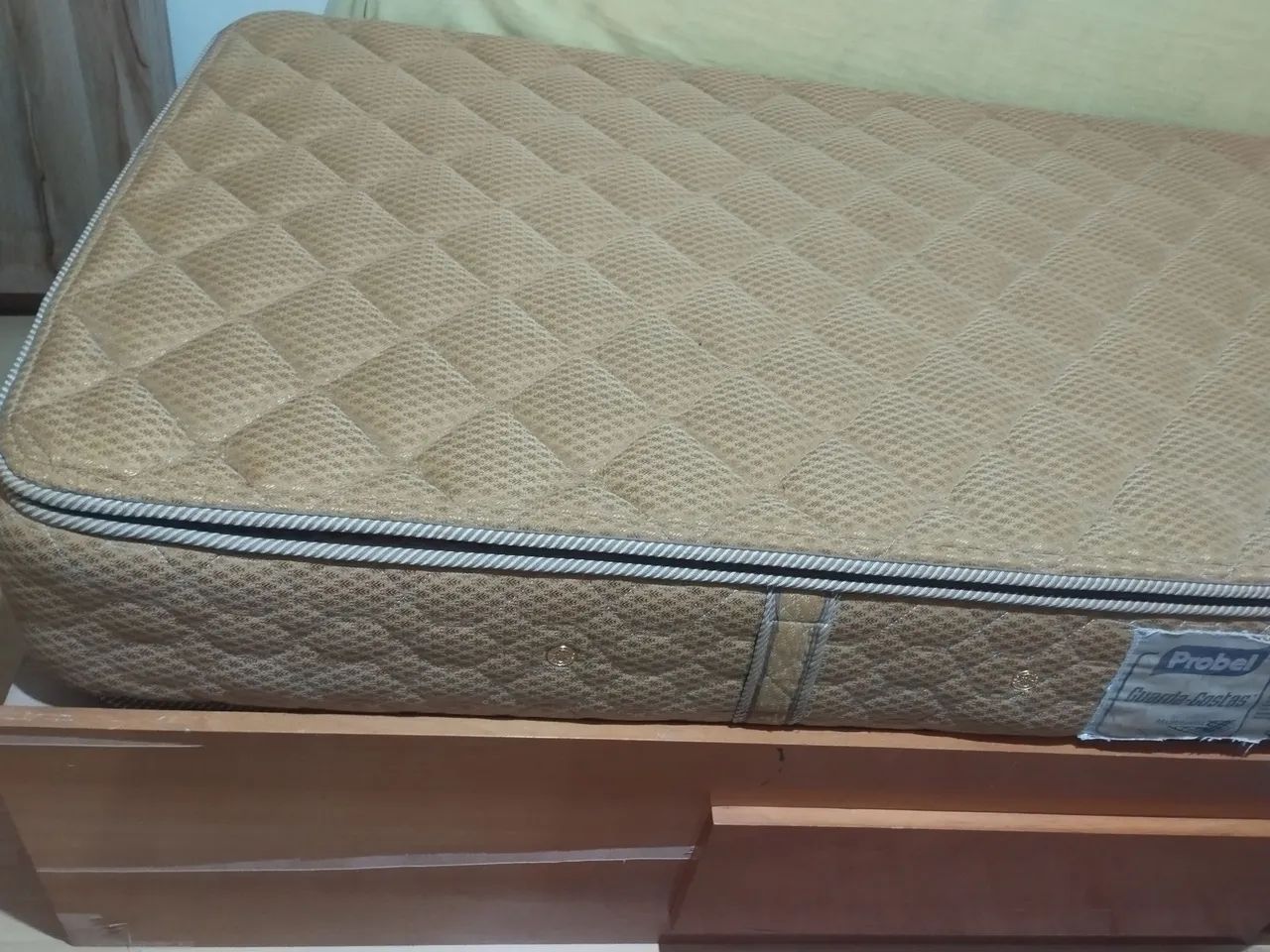 Colchão de Solteiro 