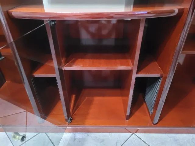 Rack para TV Padrão Mogno Madeira Maçiça - Foto 5