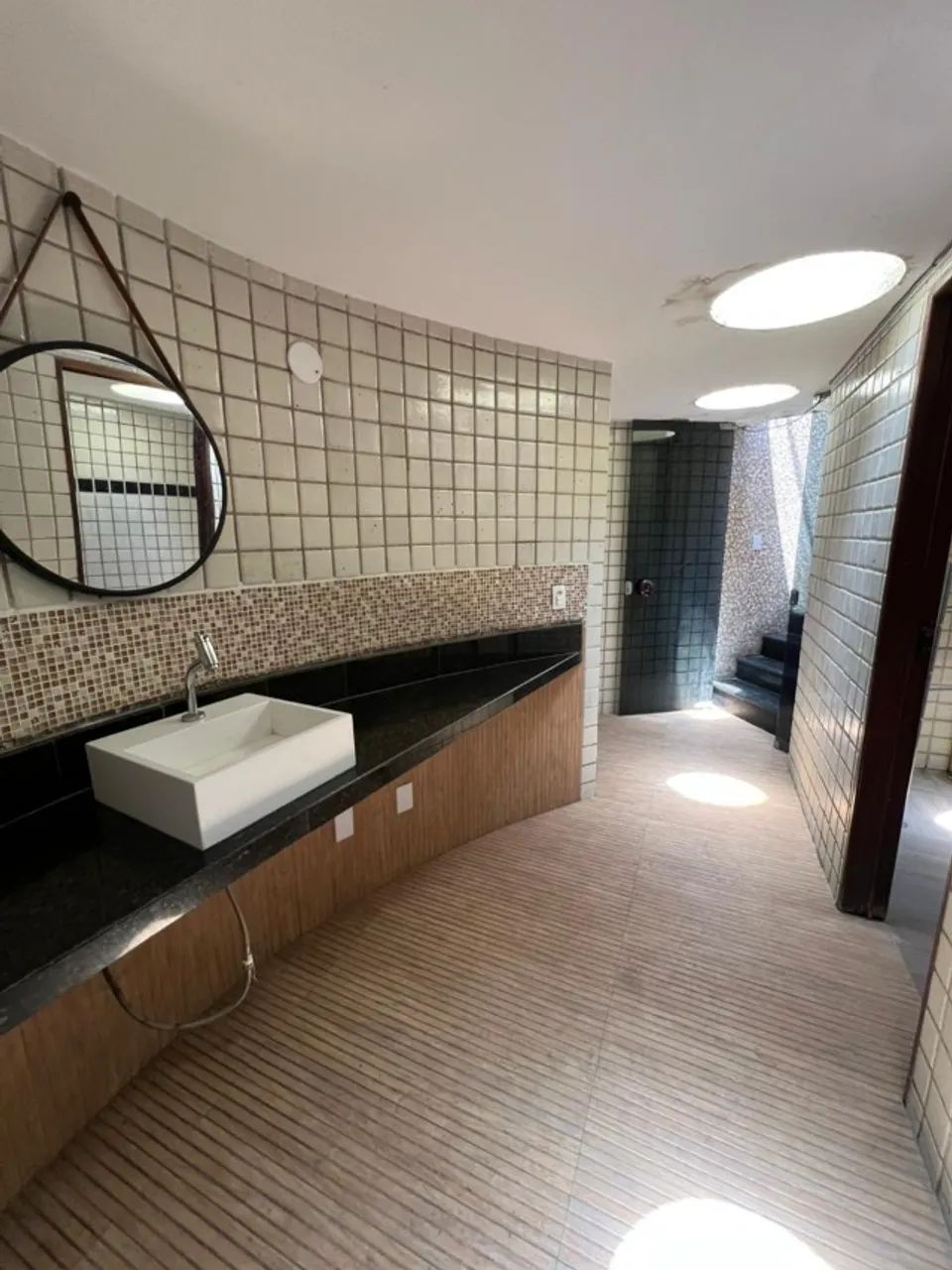 Aluga-se quarto e sala mobiliado na Jatiuca - Foto 12