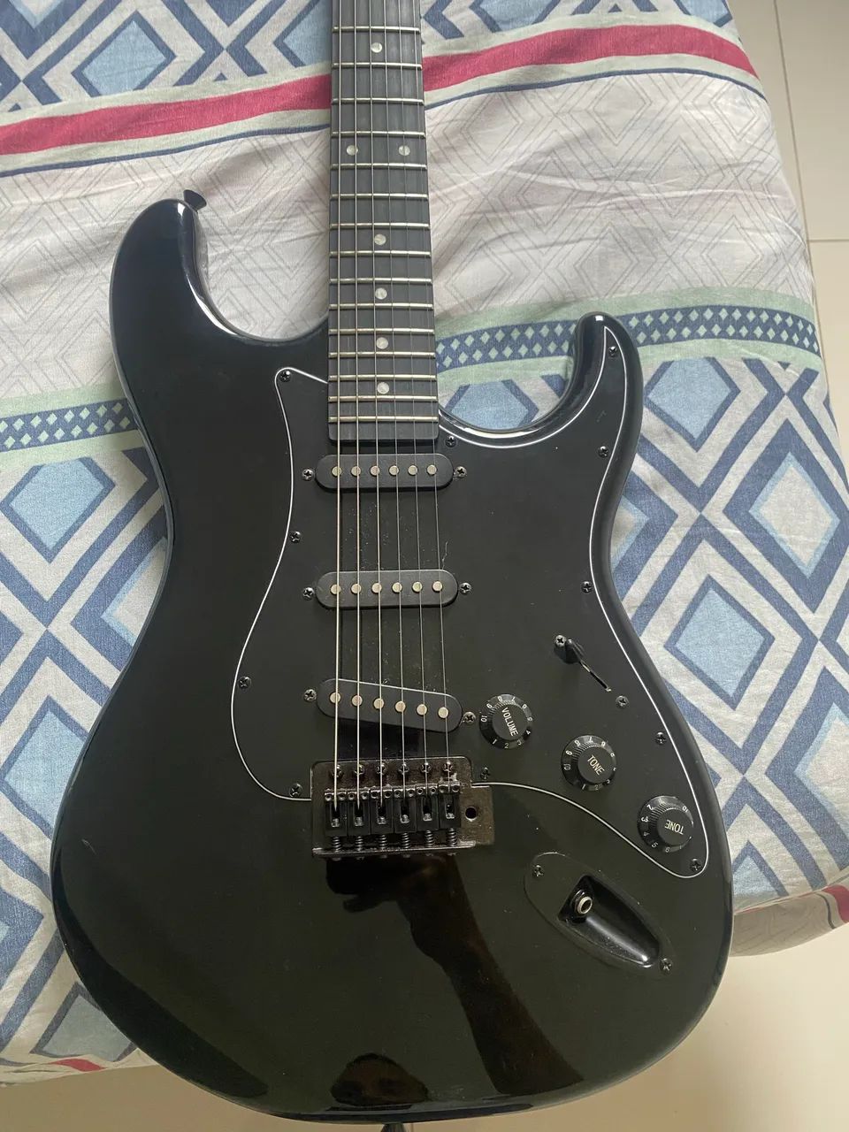 Guitarra tagima excelente  - Foto 4