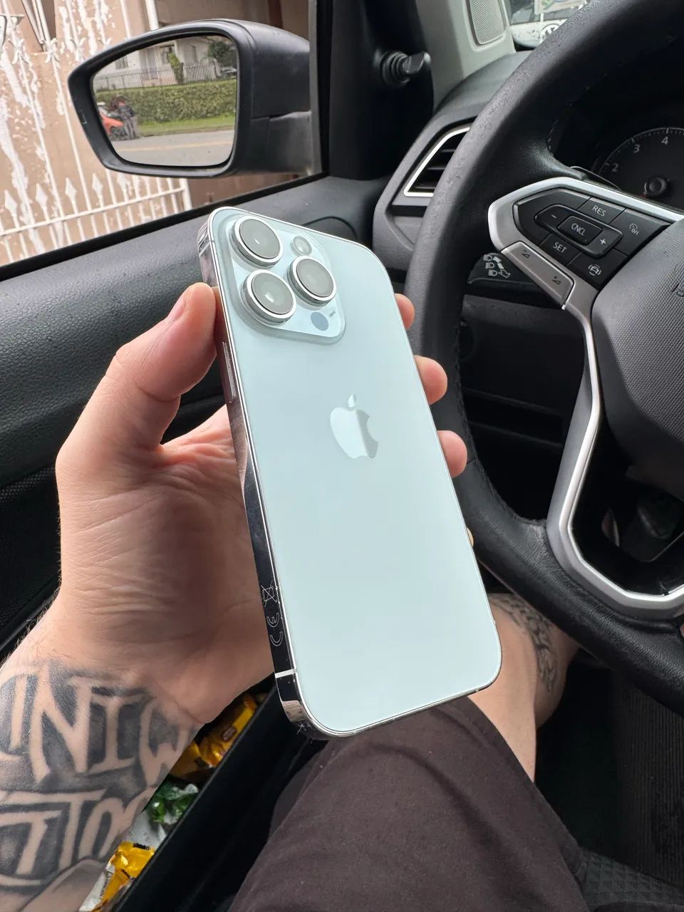 IPhone 14 Pro 128gb - Foto 2