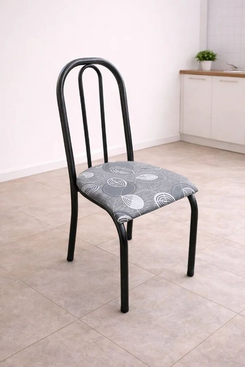 Conjunto de Mesa com 4 Cadeira-  Compacto e Elegante! - Foto 4