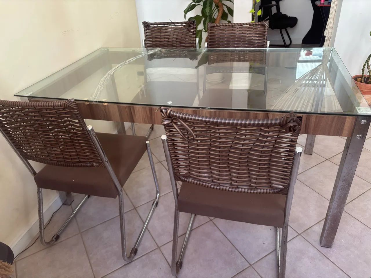 Mesa e cadeiras - Foto 4