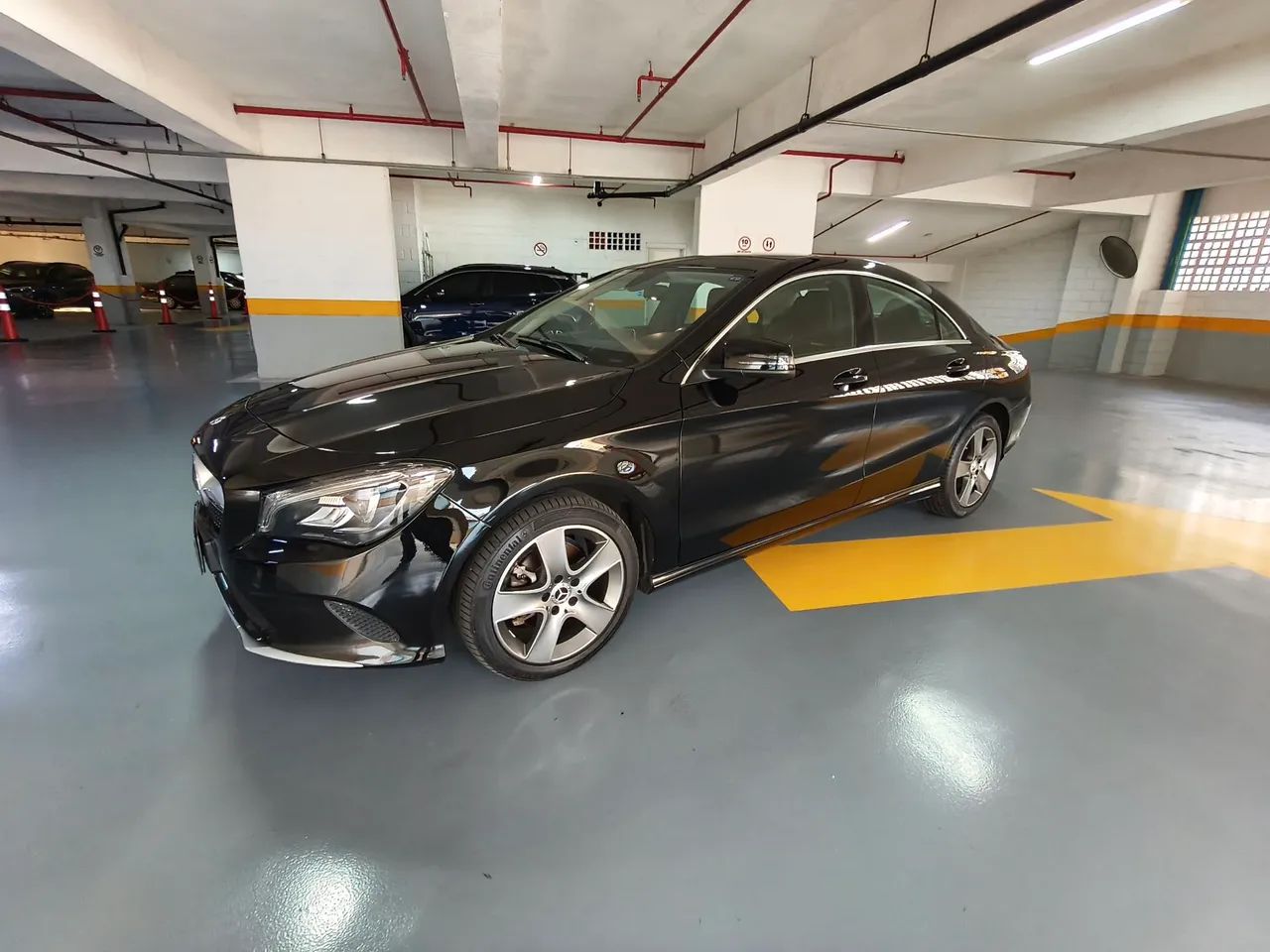 Mercedes-Benz CLA CLA-180 1.6 16V 122cv Aut., foto 3 de 10