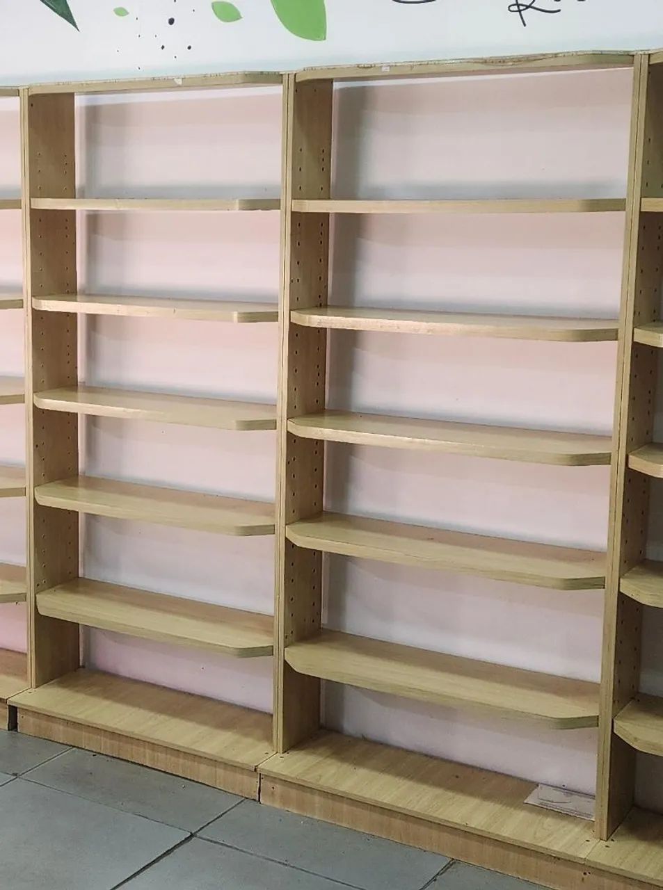 2 DUAS PRATELEIRAS MDF REFORÇADO - 1 METRO CADA MODULO - Foto 2