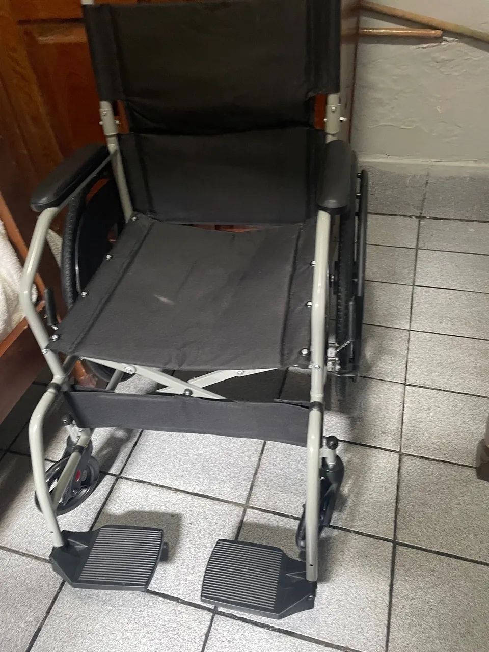 Cadeira de rodas  - Foto 3