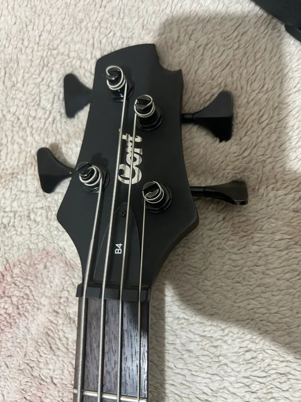 Baixo - Foto 3