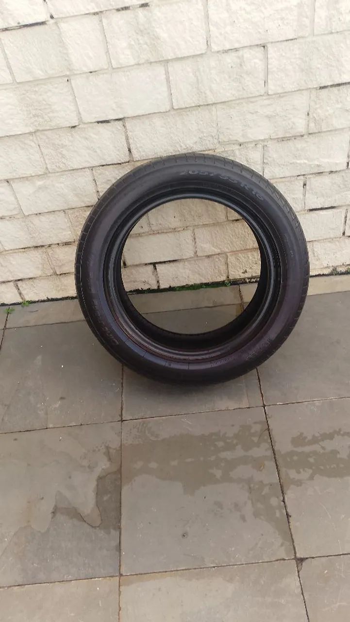 Pneu Pirelli 205/55R16