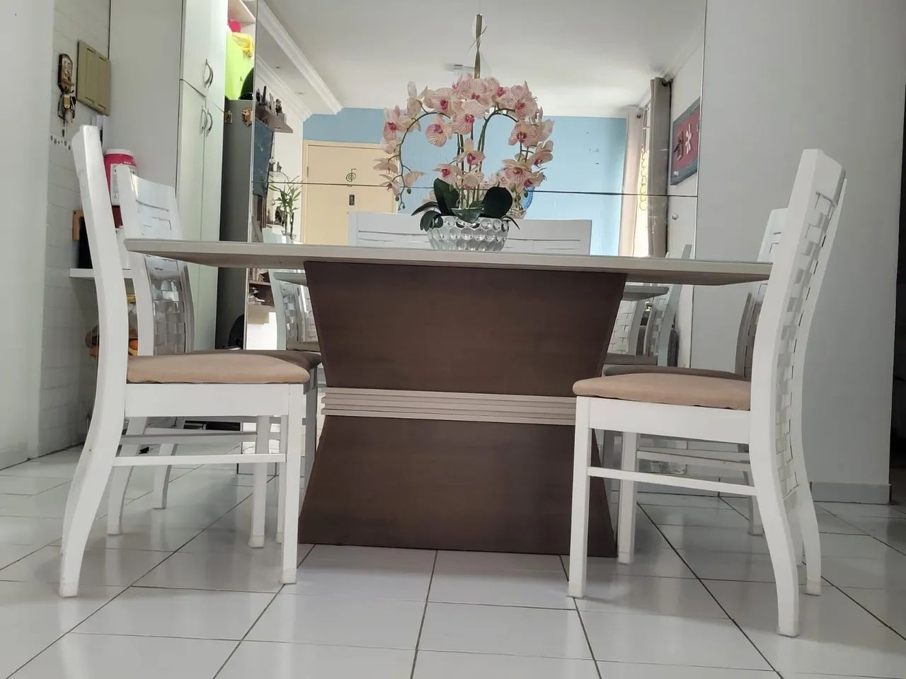 Mesa com 6 cadeiras  - Foto 3