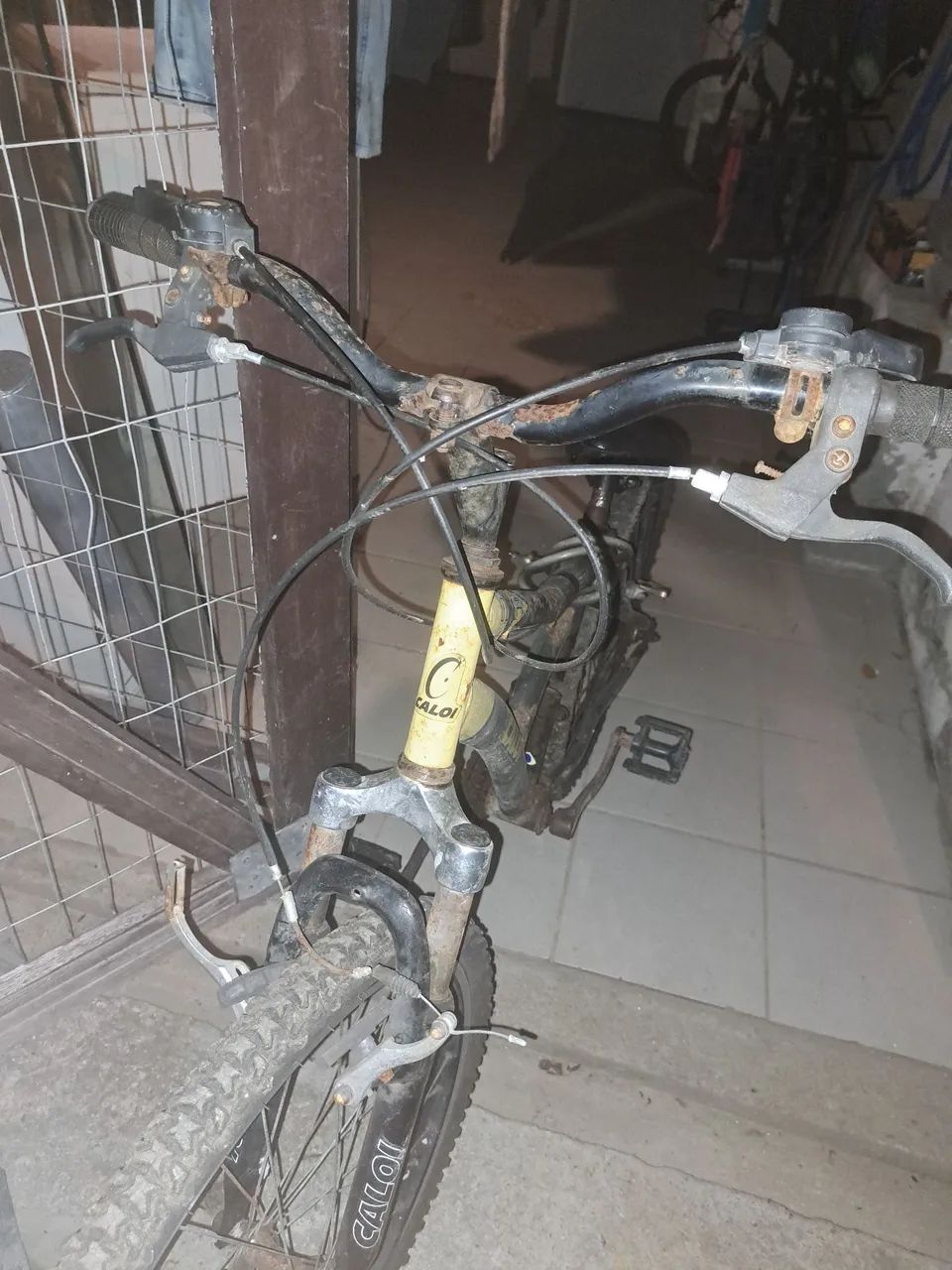 Bicicleta para retirada de peças 