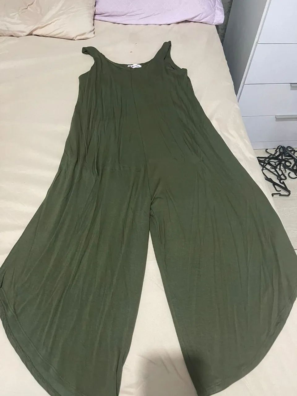Roupas e calçados da Queila ? - Foto 2