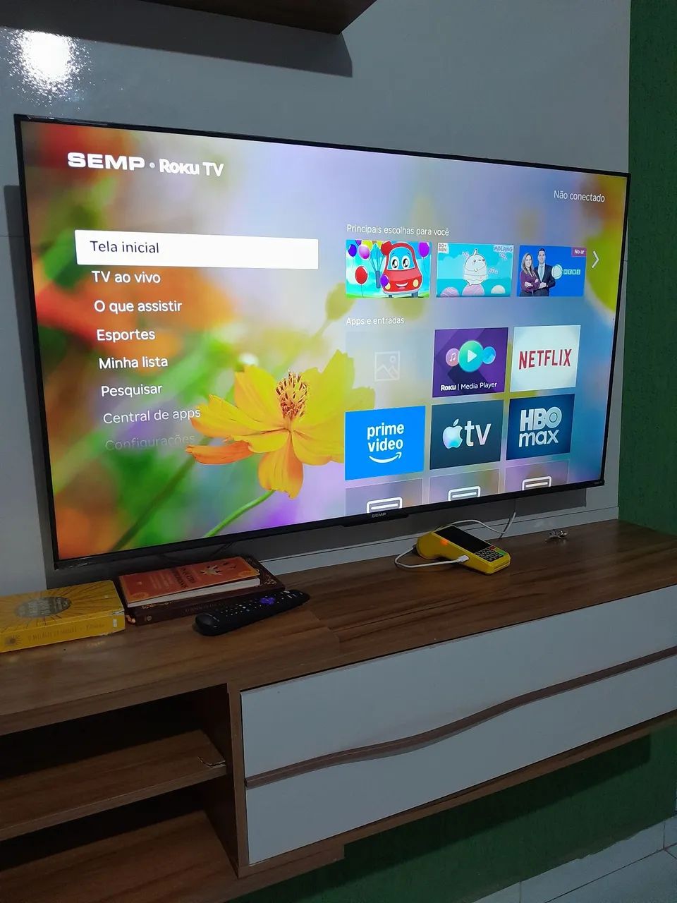Vendo TV 52 polegadas semi nova sem detalhes - Foto 2