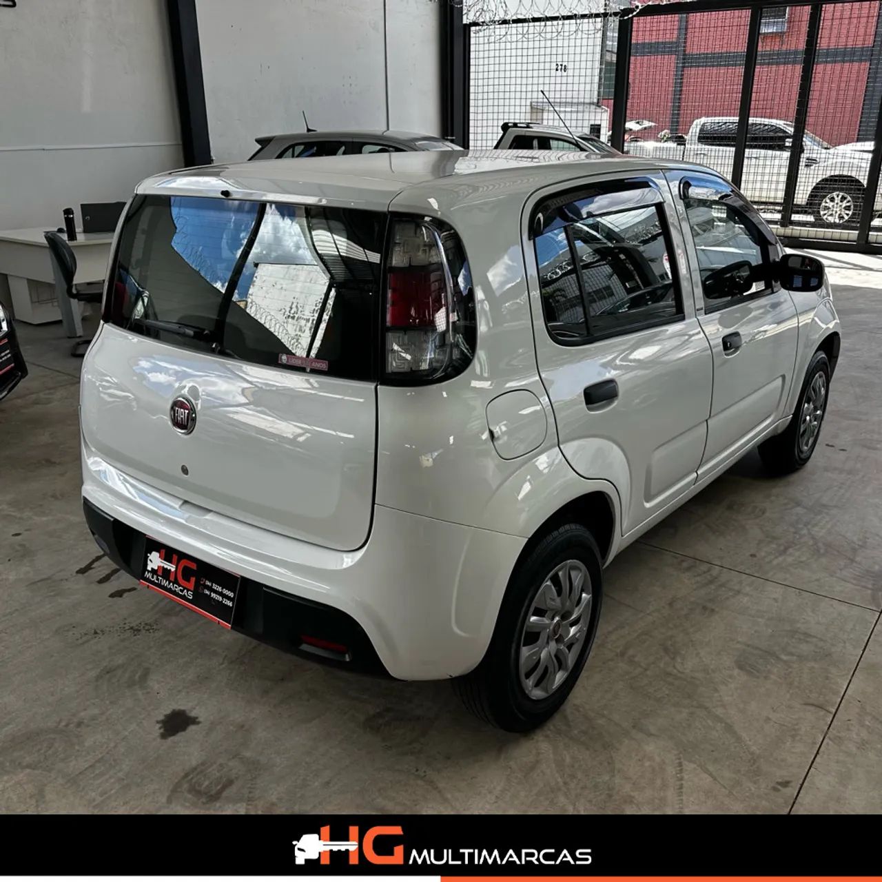 Fiat Uno Attractive 1.0 Flex 6V 5P 2016 - Foto 3