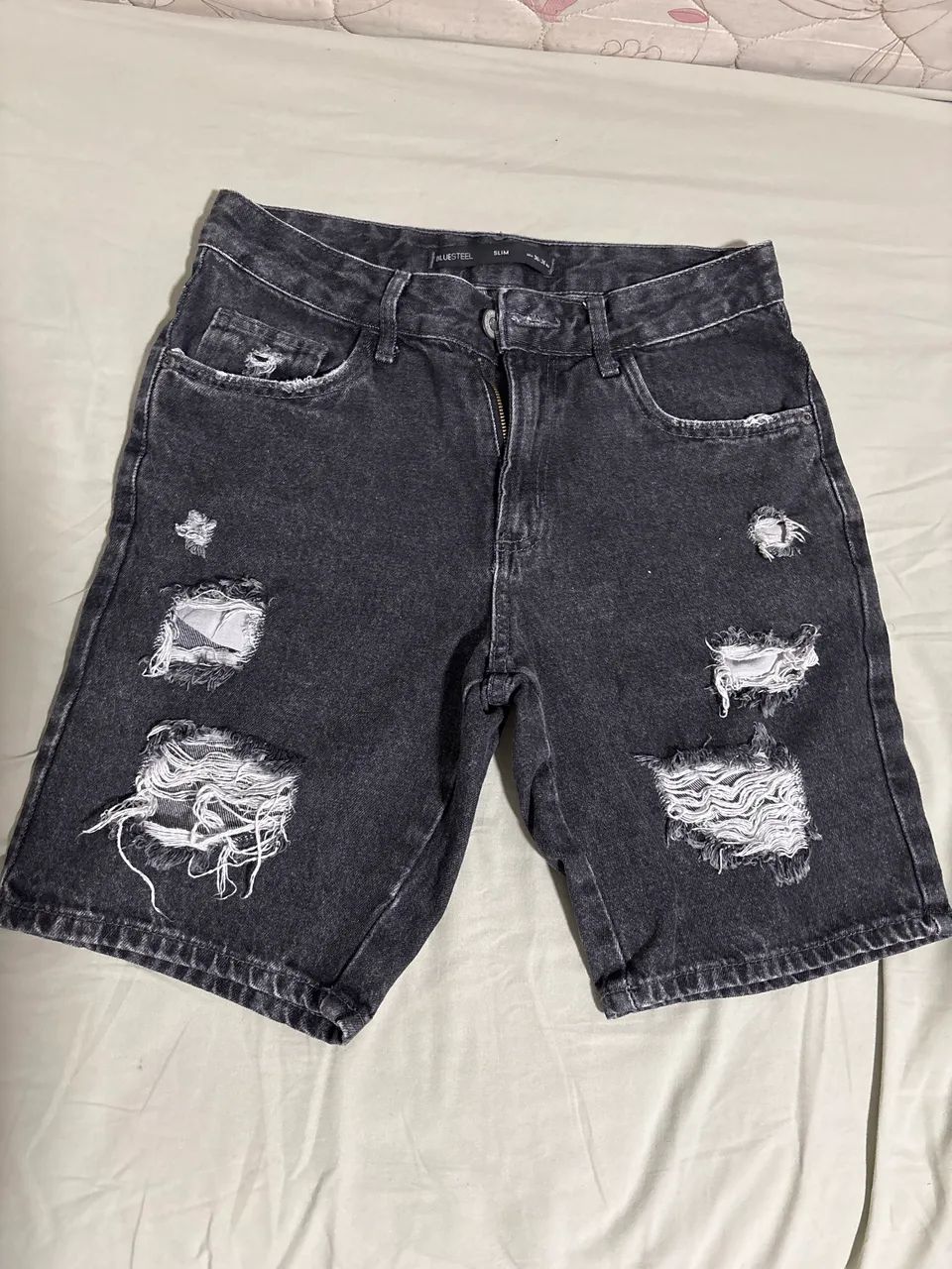 Shorts Jeans preto renner rasgado 