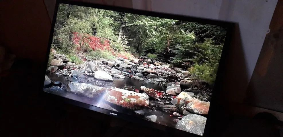 Smart tv43" full HD SANSUNG TIZEN sansung tv plus tv de dez 2024 - Foto 6