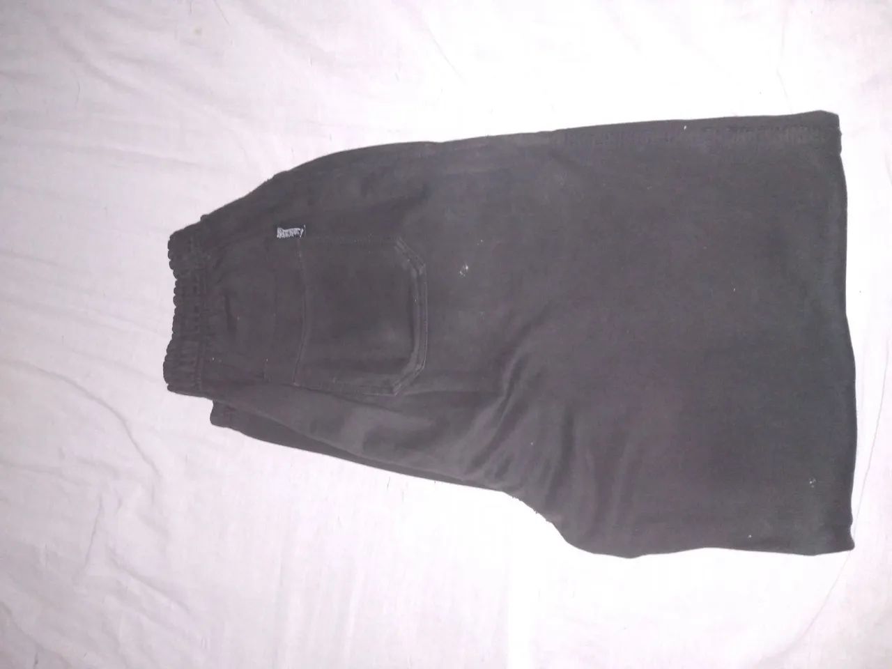 Calça de moleton preta de boa marca e qualidade  - Foto 4