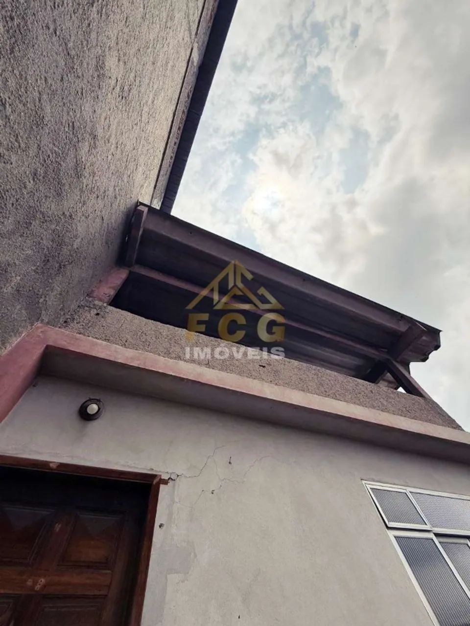 Aluguel de Loja com casa e terraço
