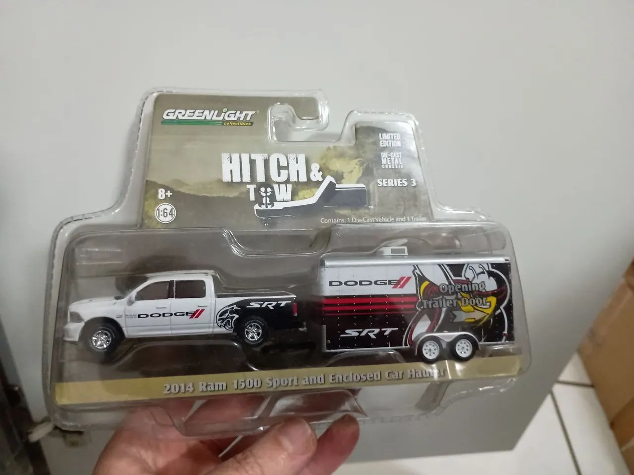 Miniatura Greenlight Hitch Tow Dodge Ram
