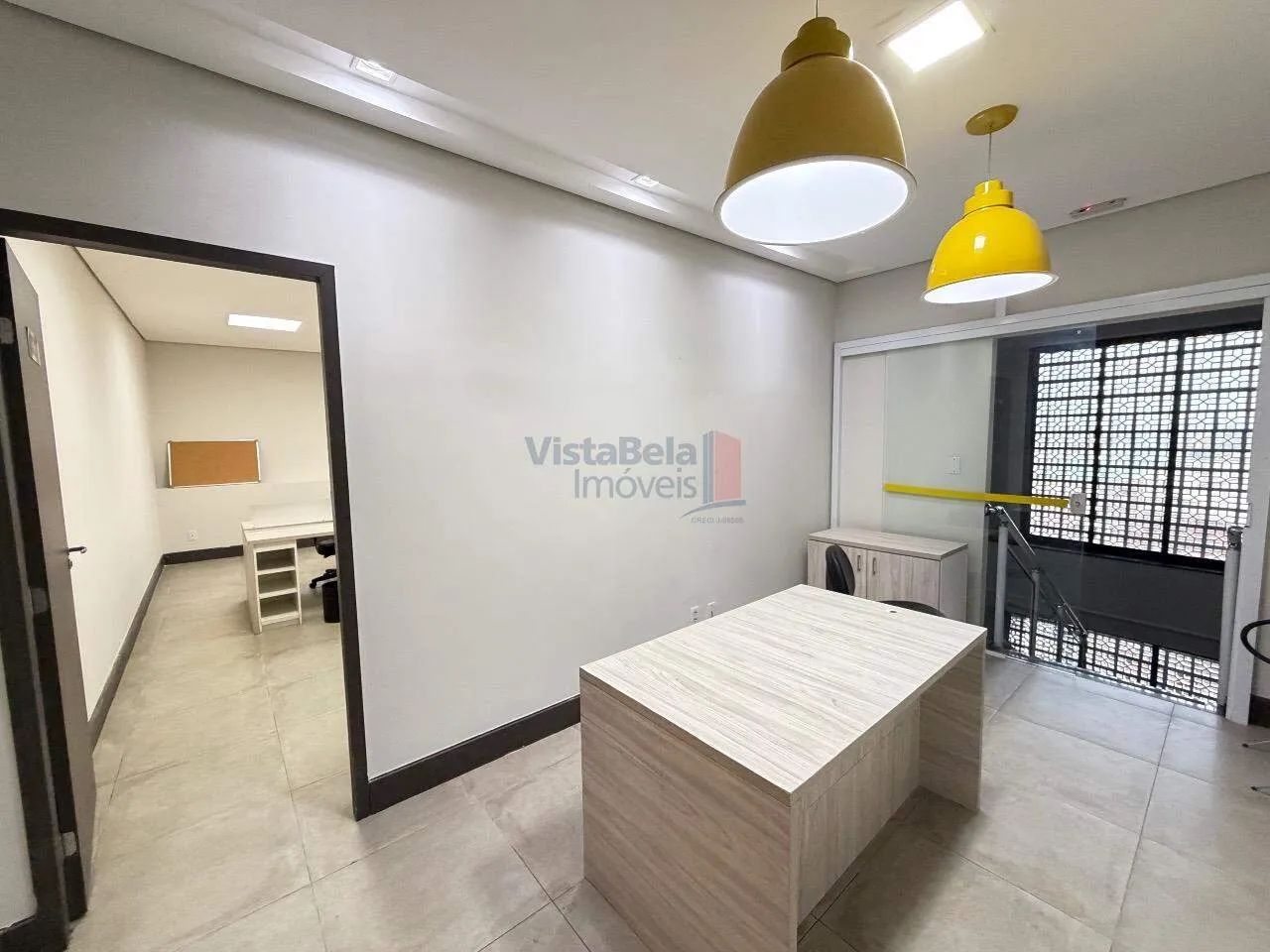 Sala Comercial mobiliada para Locação próximo ao Centro de Pindamonhangaba - Foto 2