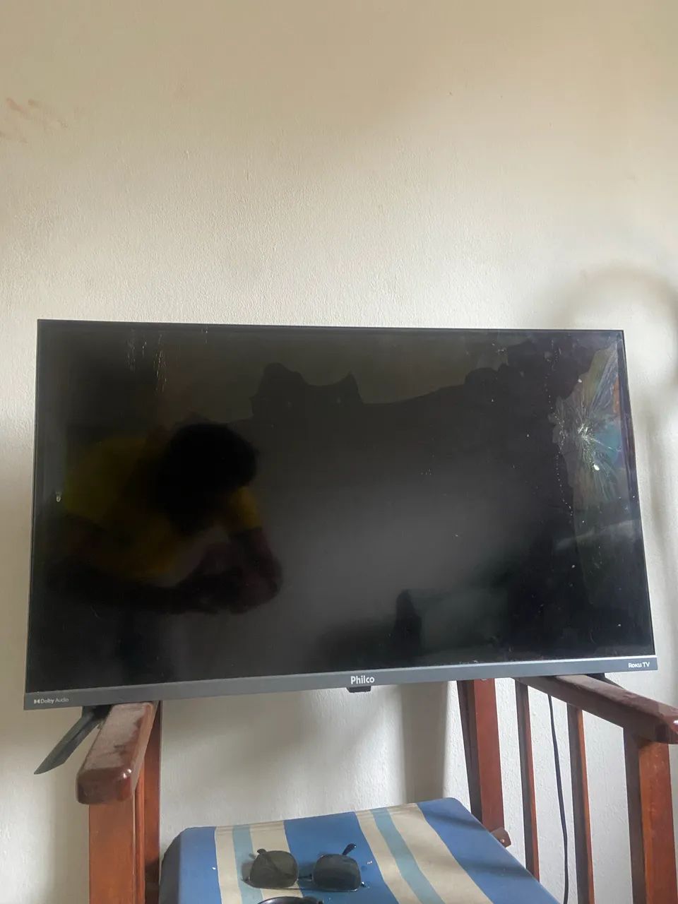 TV PHILCO 32? (TELA DANIFICADA)