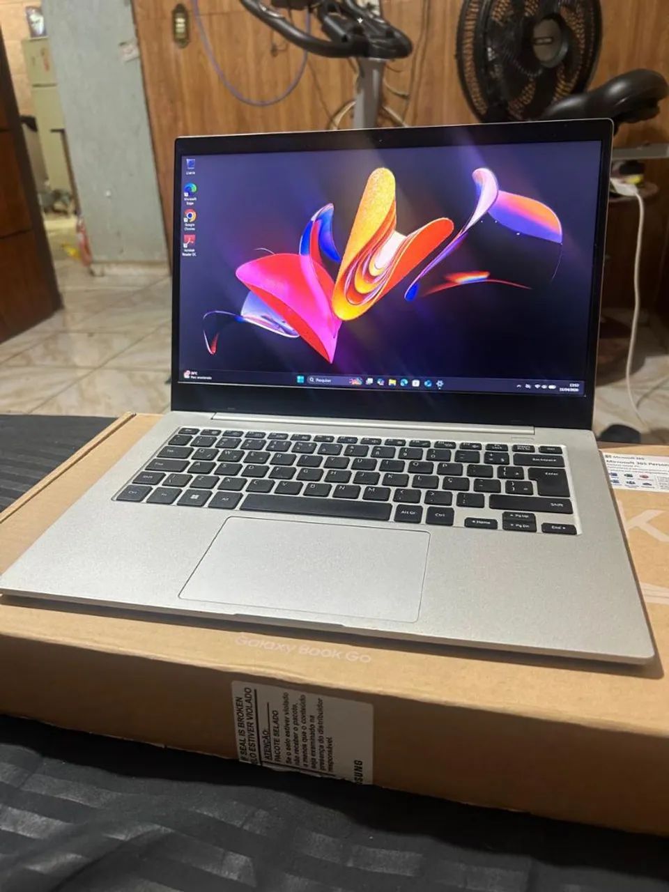 Notebook Samsung Galaxy Na Caixa Com Nota Fiscal - Foto 5