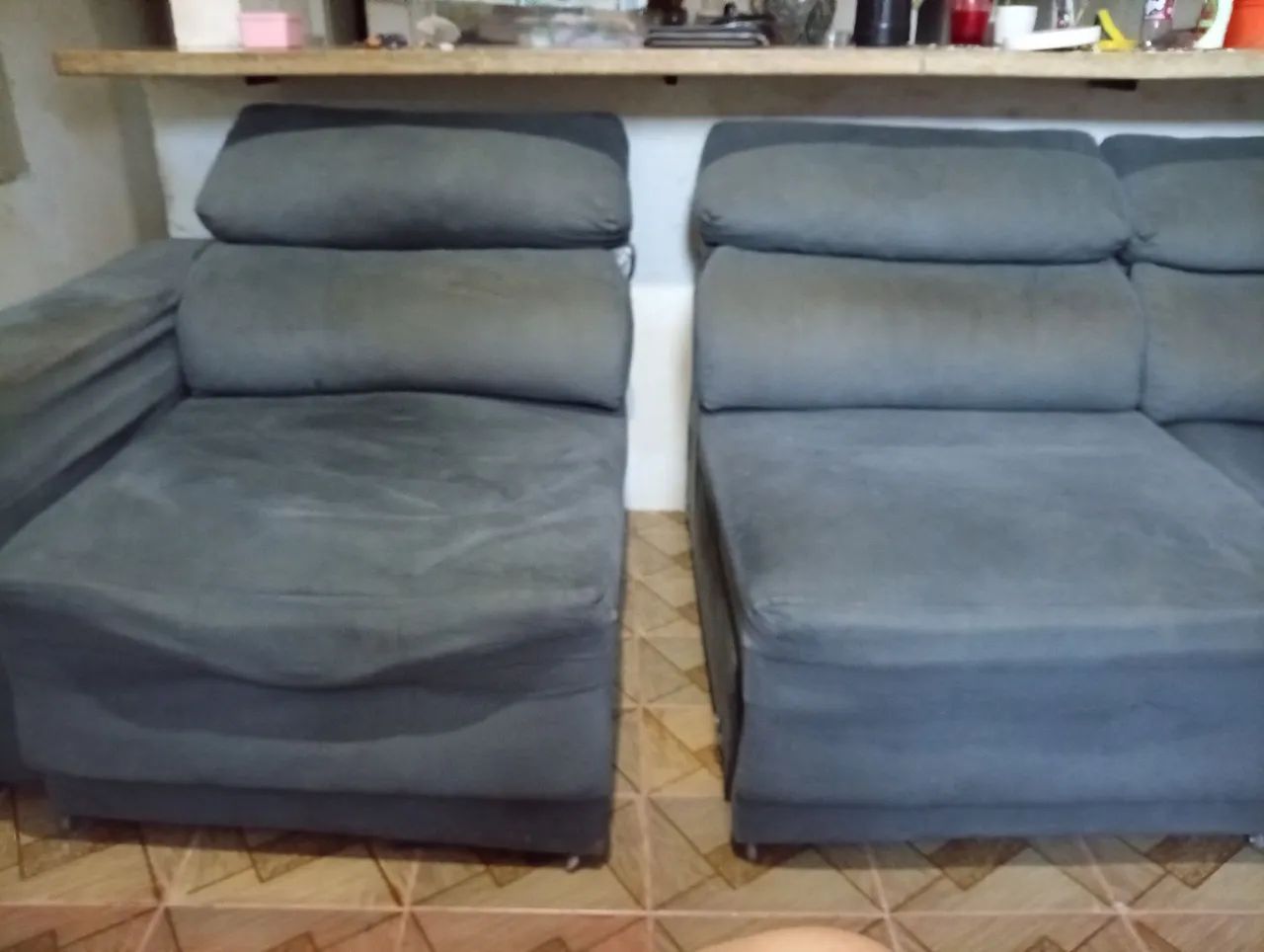 Retractable and Reclining Sofa470973219823298561
