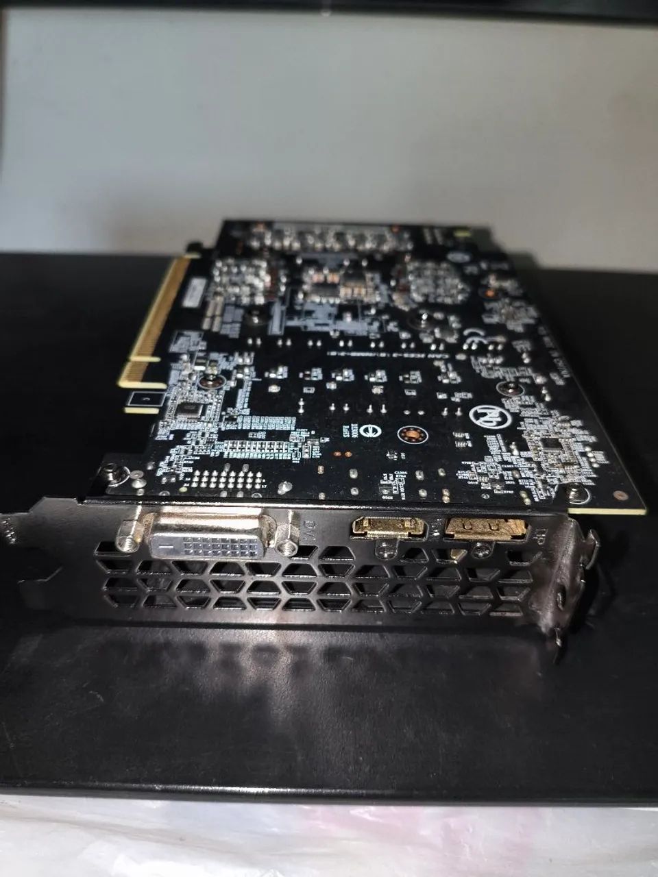 GTX 1650 - Gigabyte - Foto 5