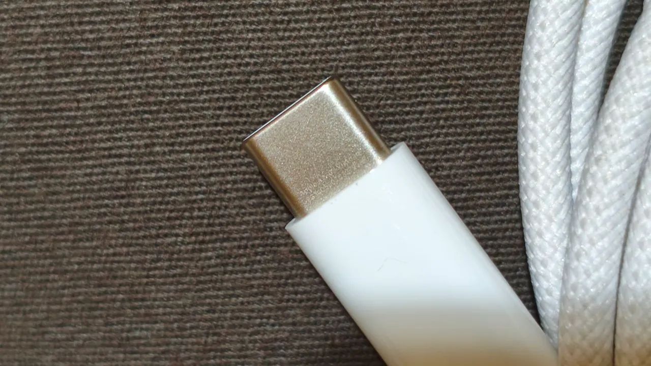 Cabo de USB-C para MagSafe 3 (2m) Apple Original - Foto 3