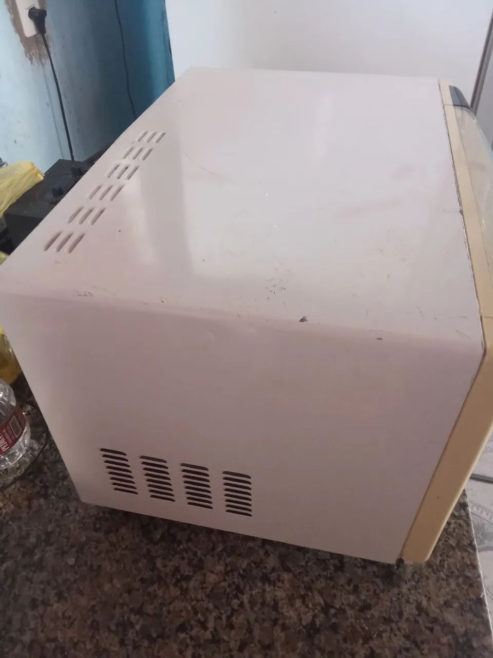 Microondas Eletrolux 31 litros 110 v - Foto 4