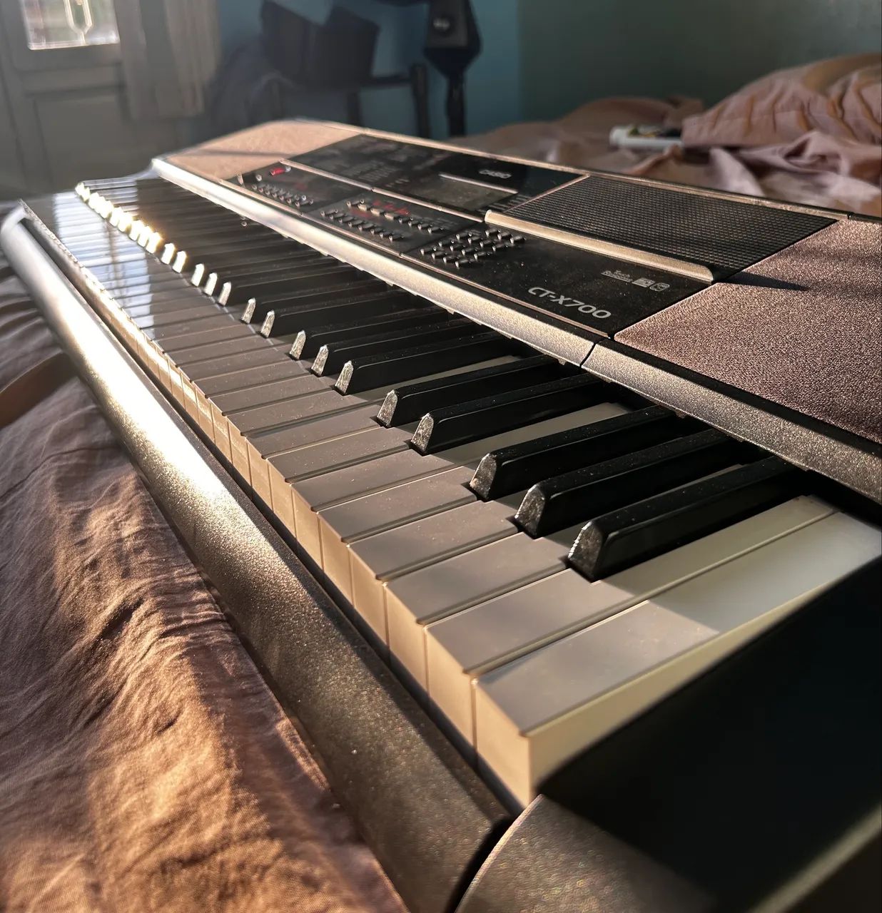 Vendo Teclado Musical Casio CTX700 61 Teclas - CTX700  com  Caixa!