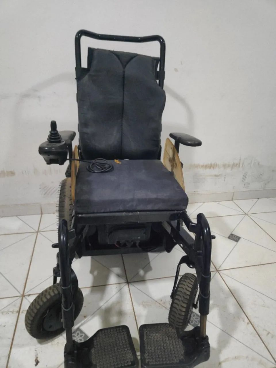 Cadeira de rodas B400 - Foto 5