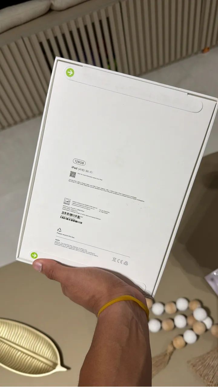 iPad 11 128gb Lacrado 1 ano de garantia Apple  - Foto 3