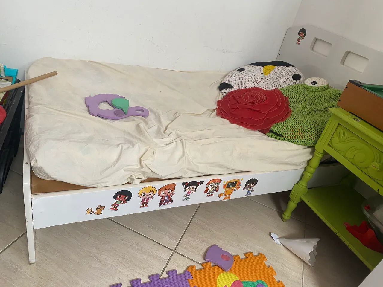 Infant bed – larger crib size65704317248129120