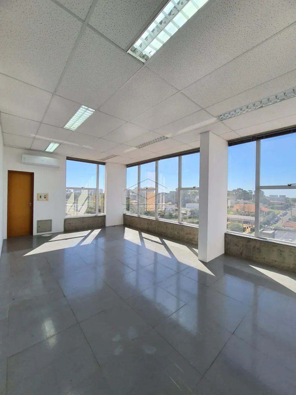 EDIFICIO COMERCIAL DINAMICA - EXCELENTE SALA COM 33,21M² EM LOCALIZAÇÃO PRIVILEGIADA - Foto 2