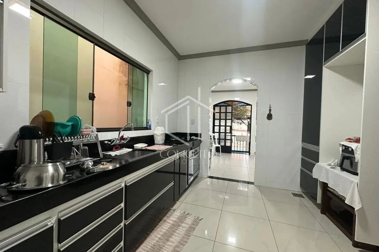 Casa 4 quartos / Planalto - Foto 2