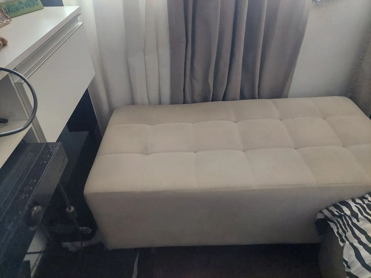 Vendo puf de sala em perfeito  estado mede 1.20 de comprimento  - Foto 2