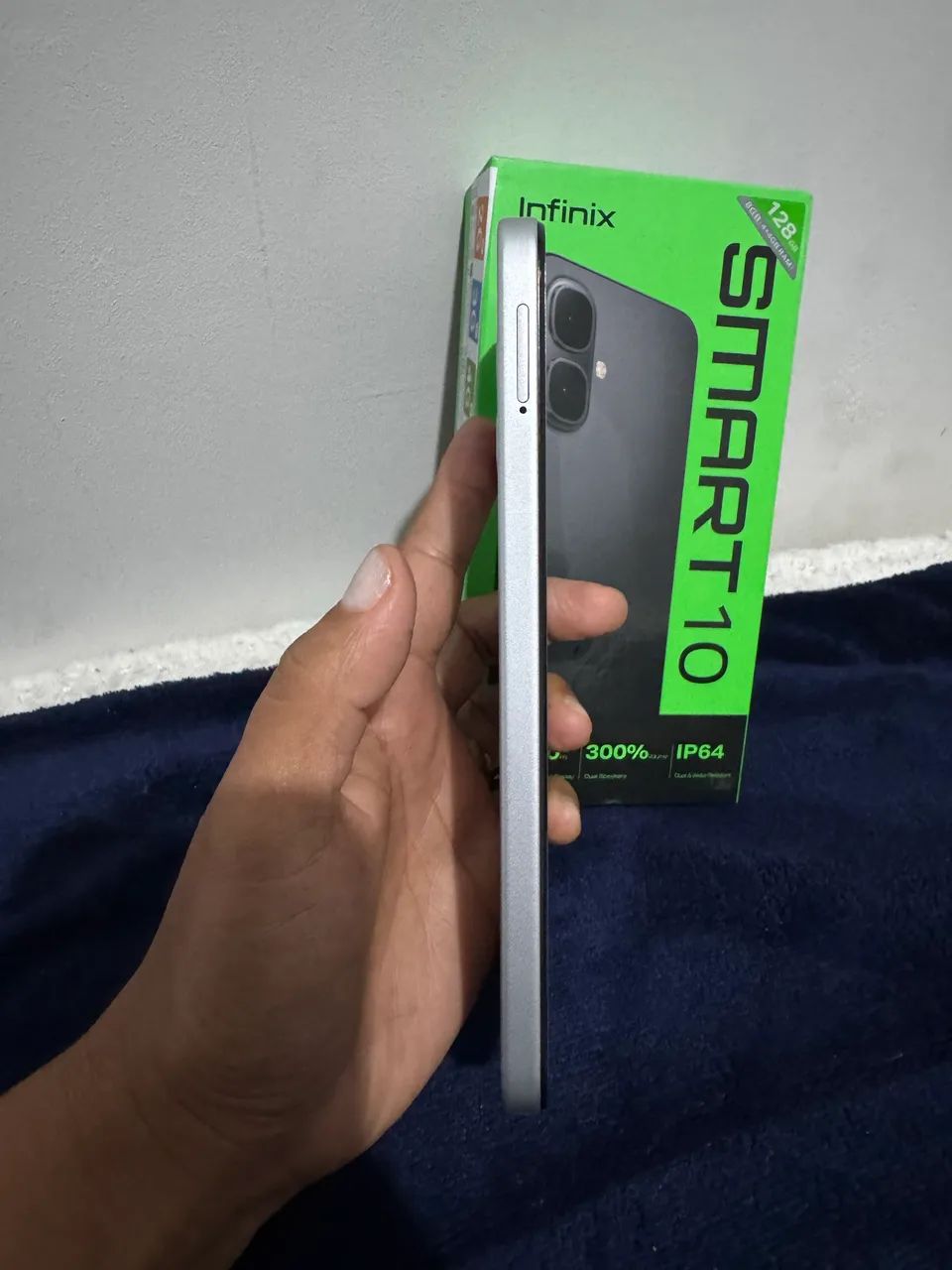 Celular Novo Infinix  Smart 10 cor silver  - Foto 2