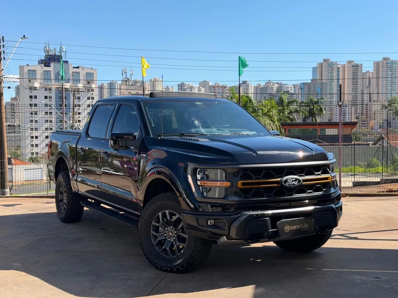 Ford F-150 F-150 Tremor 4x4 5.0 V8 2025