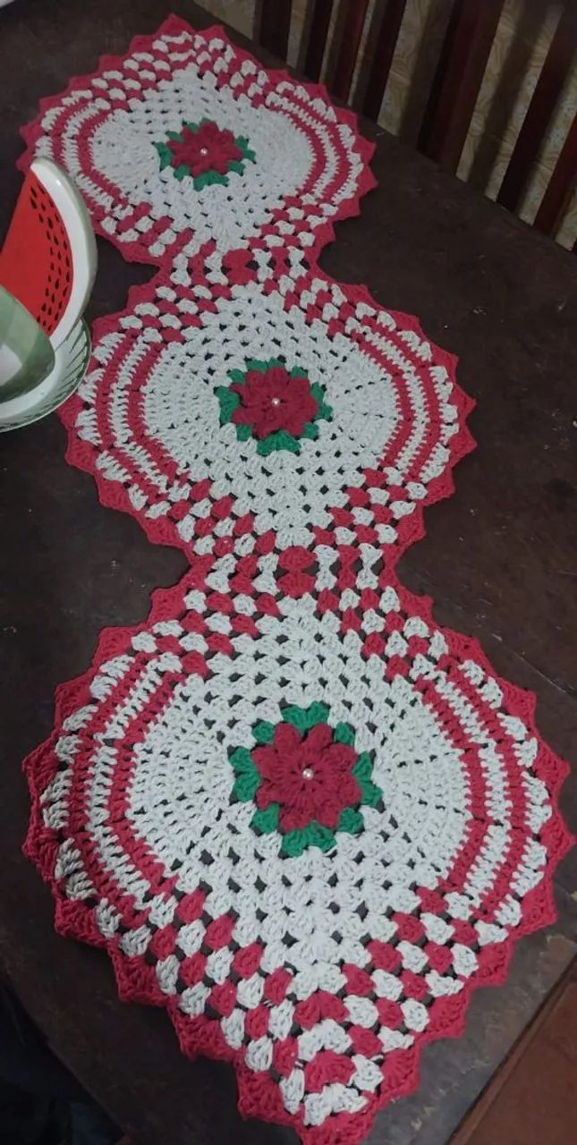 Trilho de mesa de Crochê  - Foto 2