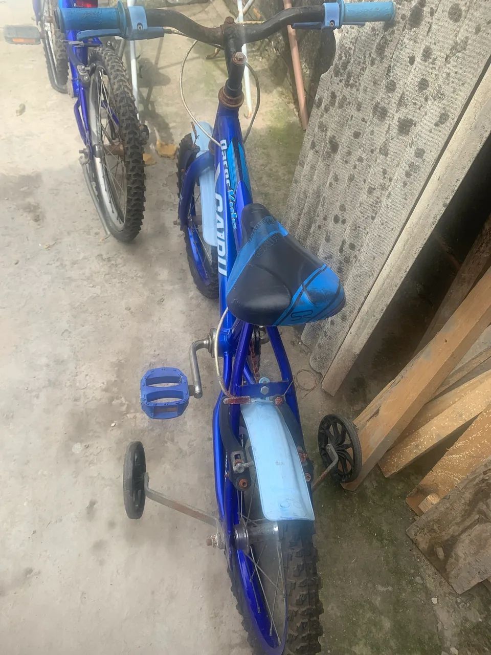 Vendo duas bicicletas faço desconto à vista  - Foto 5