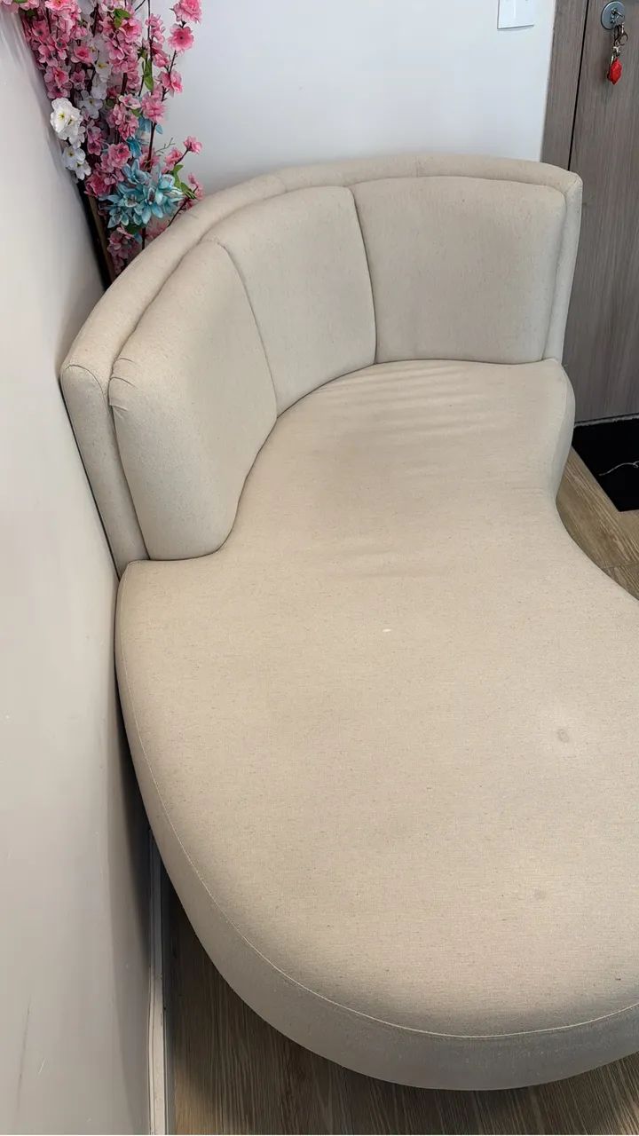 Sofá orgânico recepção 