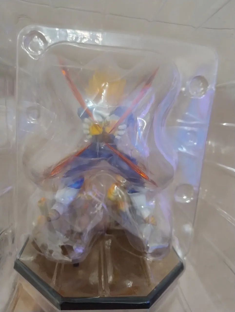 Vegeta SSJ Figuarts Zero - Foto 3