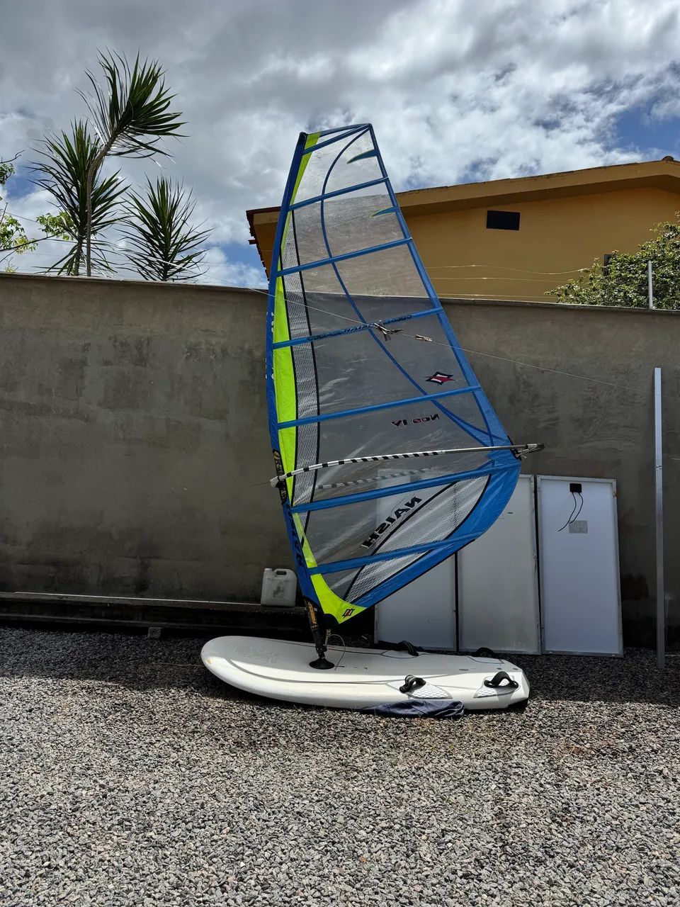Windsurf 