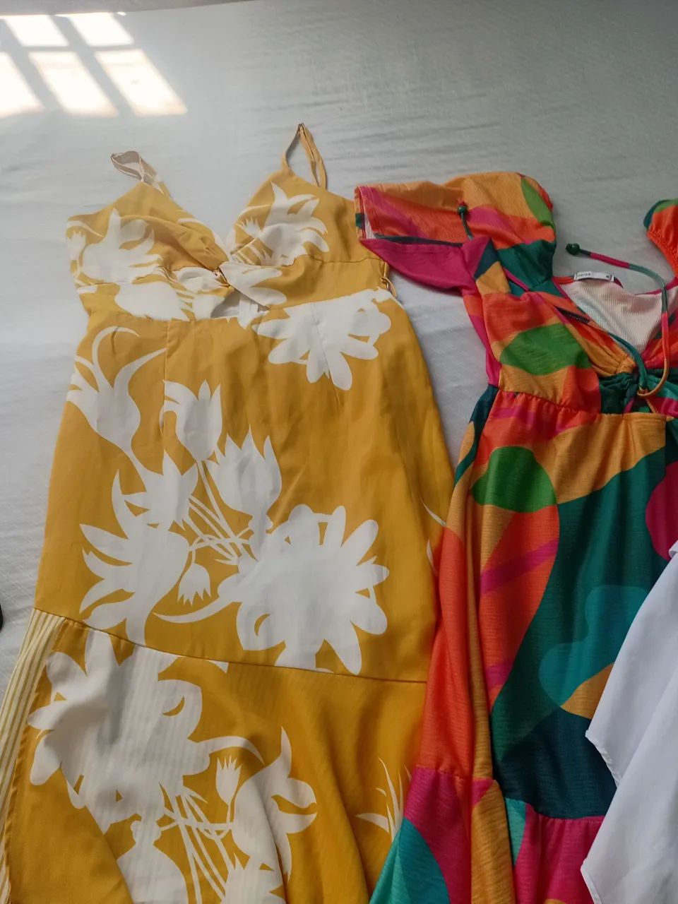 Roupas semi novas 