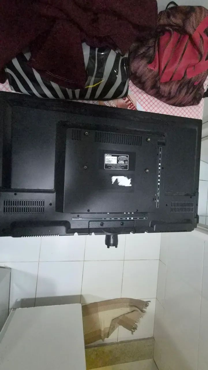 TV Philco PH32N62DG LED de 32 polegadas sem funcionar