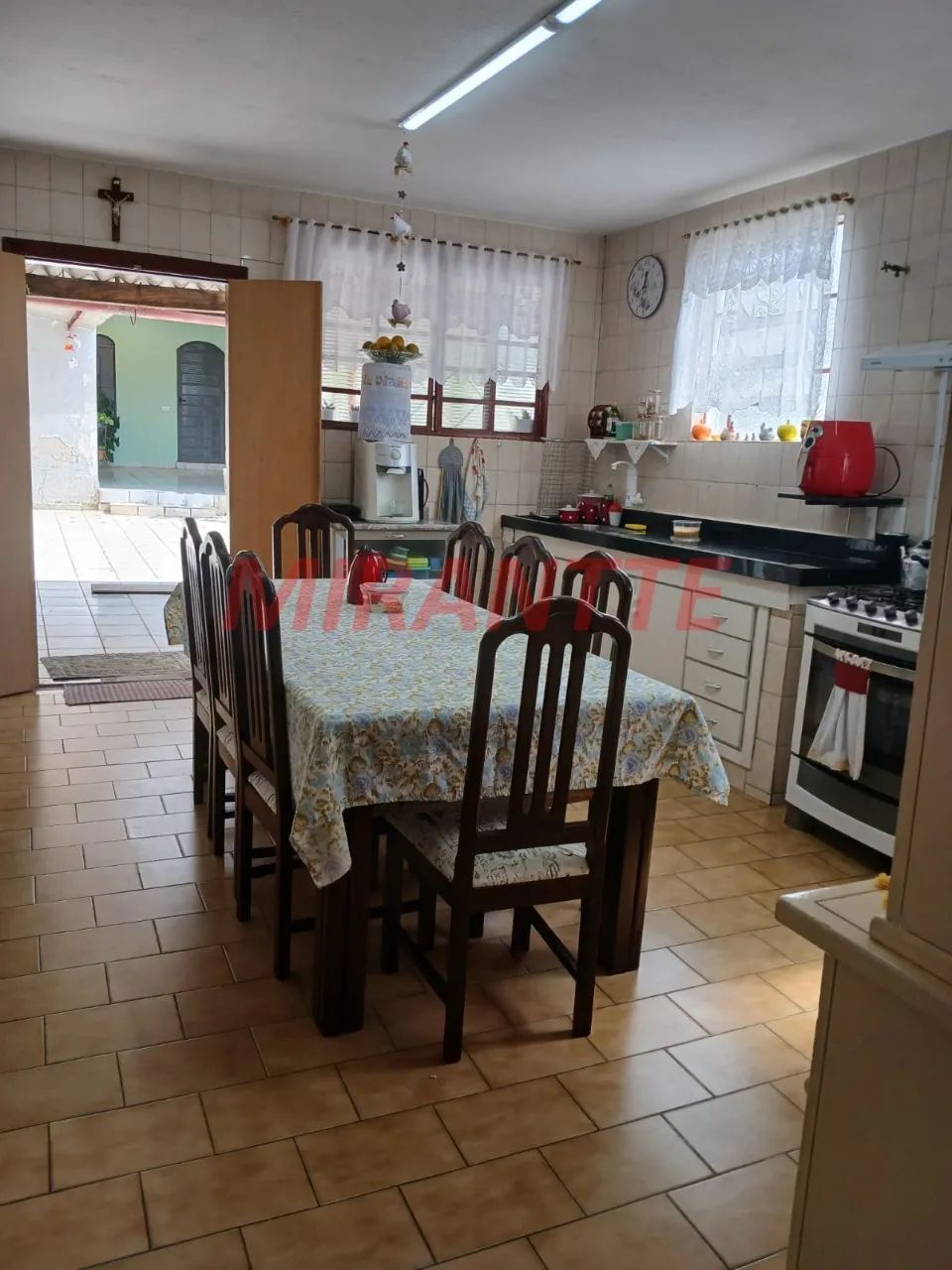 Casa terrea de 183m² com 5 quartos em Centro - Foto 4