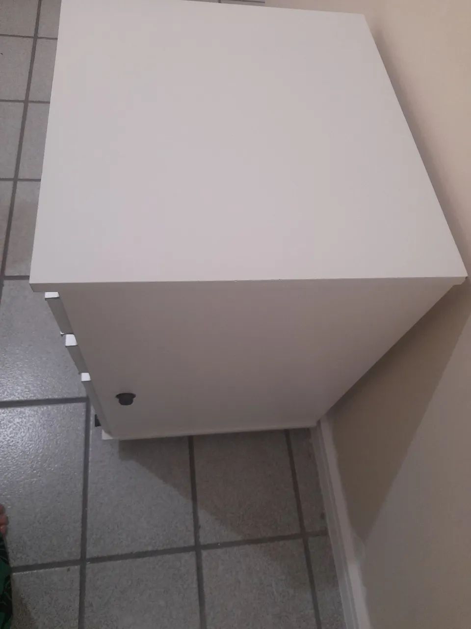 Mini arquivo de escritório branco com 3 gavetas e chave - Foto 3
