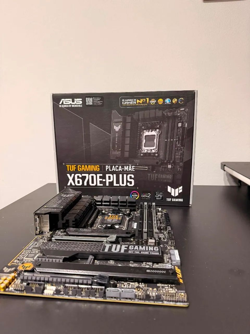 PLACA MÃE AM5 - TUF GAMING X670E-PLUS ARGB - SOCKET AM5 - Foto 2
