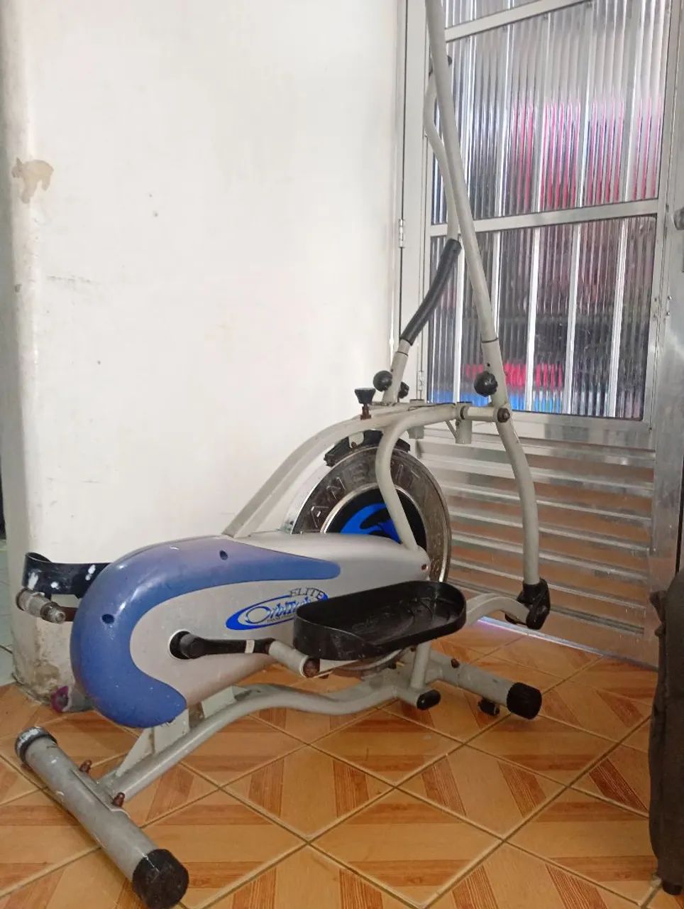 aparelho de ginástica eliptico polishop - Foto 2